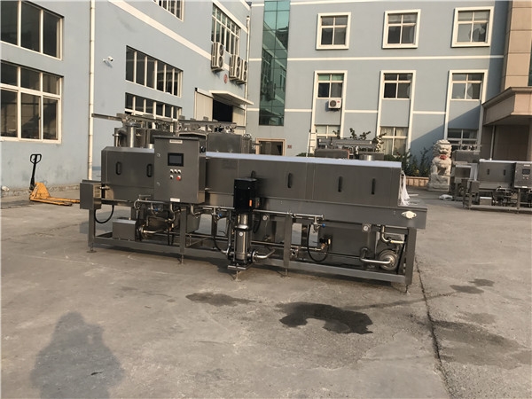 塑料筐清洗機客戶,塑料筐清洗機客戶案例,哪些客戶在用洗箱機,環(huán)速的洗箱機客戶 塑料筐清洗機客戶,塑料筐清洗機客戶案例,哪些客戶在用洗箱機,環(huán)速的洗箱機客戶